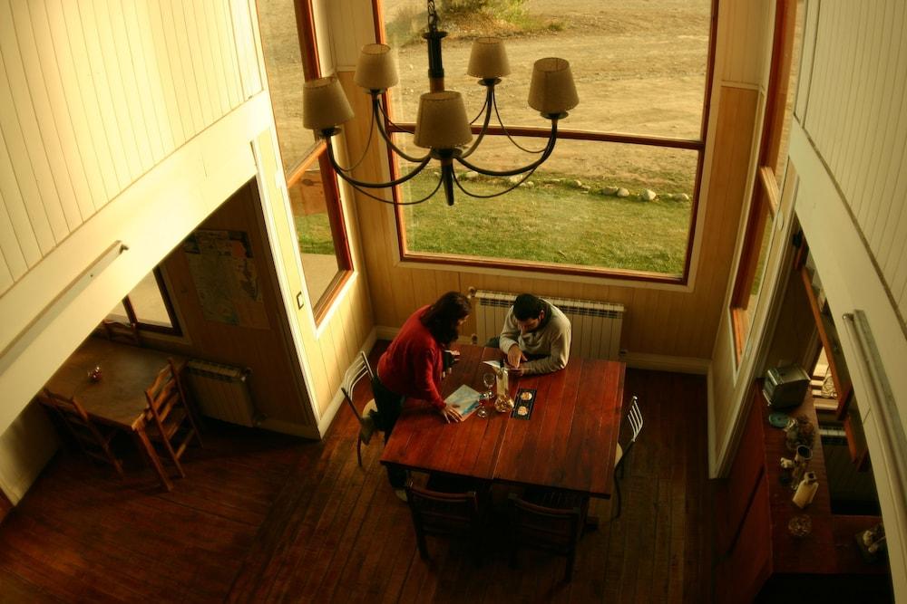 Vista Lobby Hostel de las Manos