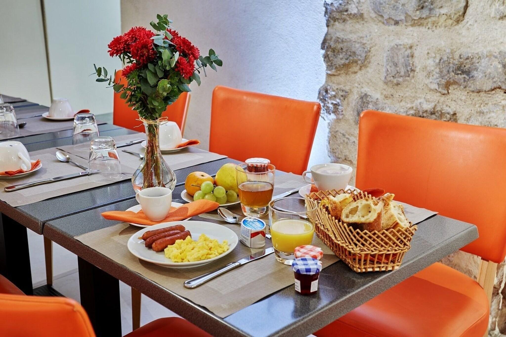 Restaurant Hôtel Le Relais Saint Charles