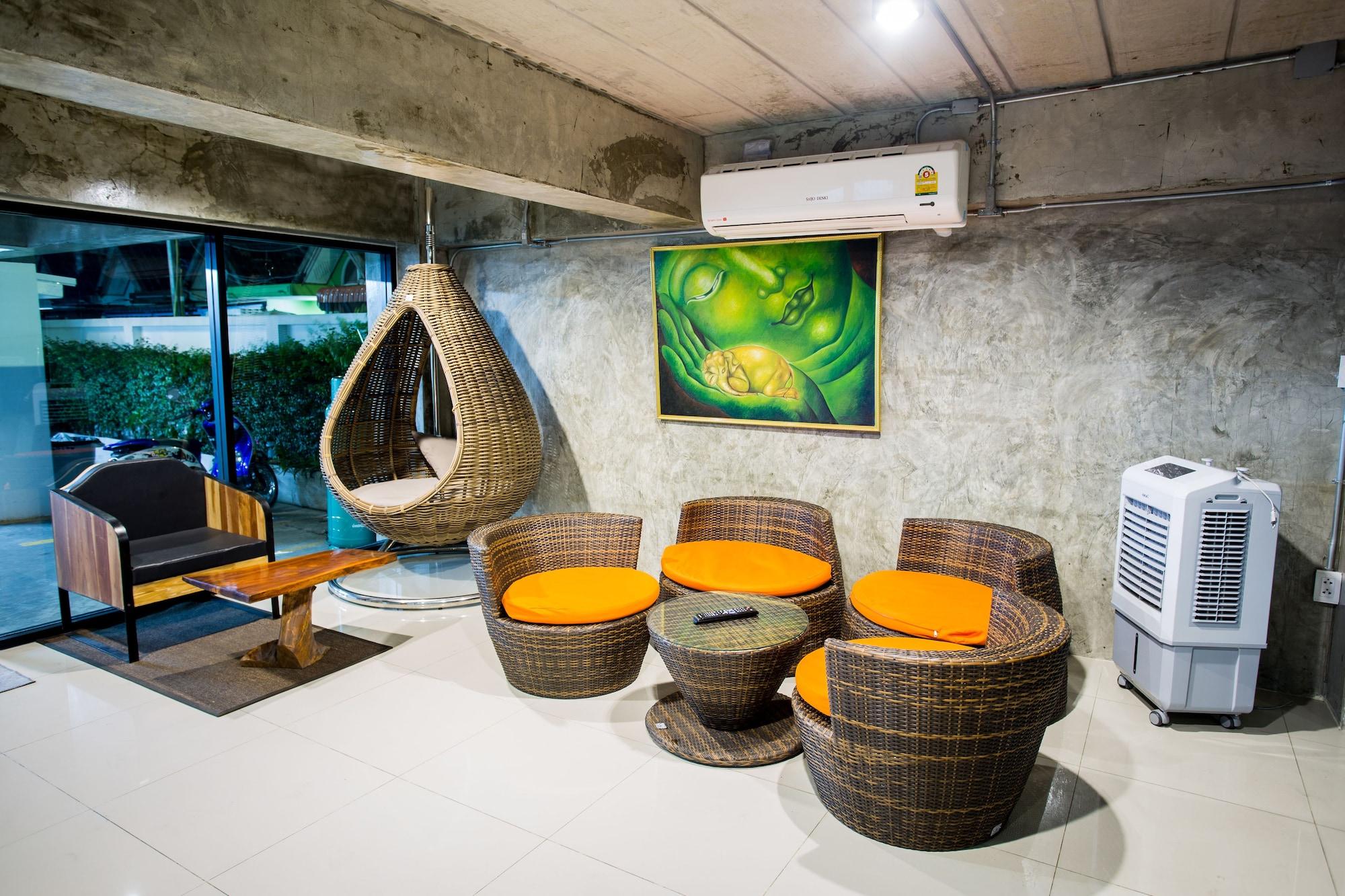 Vista Lobby Triple B Boutique Residence