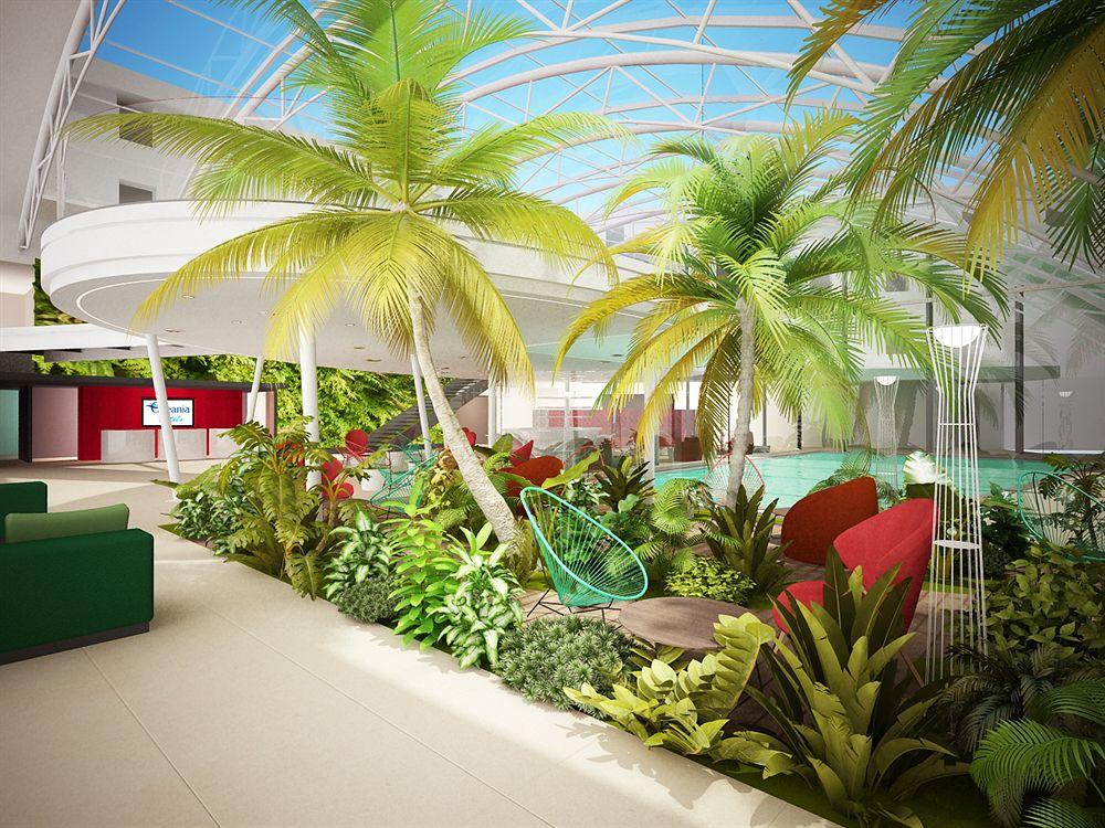 Vista Exterior Hotel Oceania Paris Roissy CDG