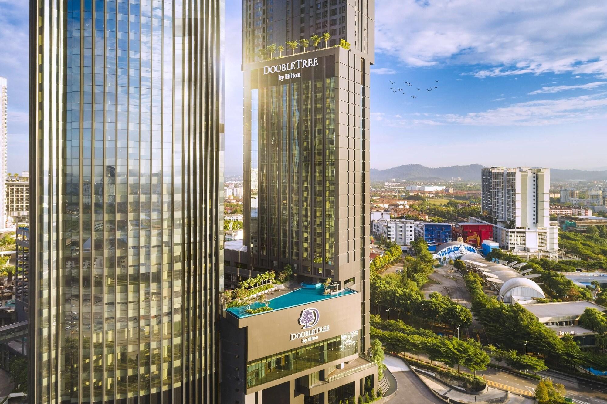 Vista Exterior DoubleTree by Hilton Shah Alam i-City
