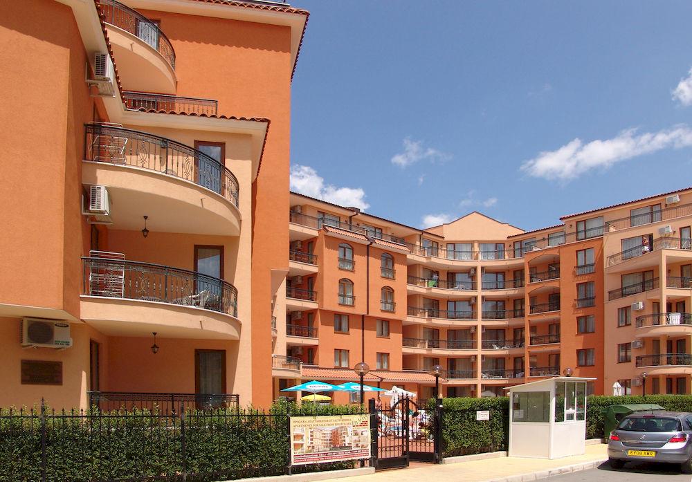 Vista Exterior Aparthotel Efir 2