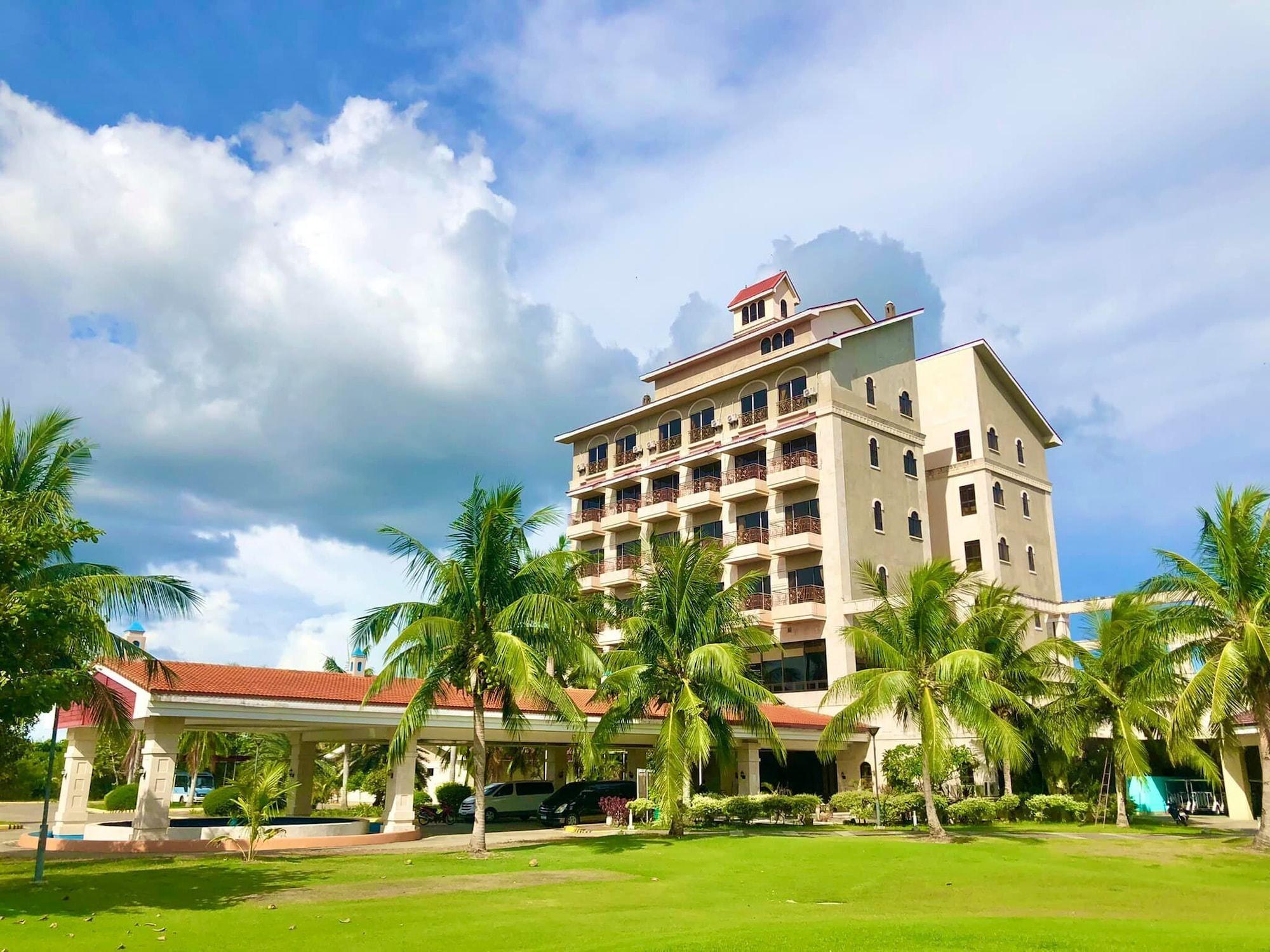 Varios Queens Island Golf and Village