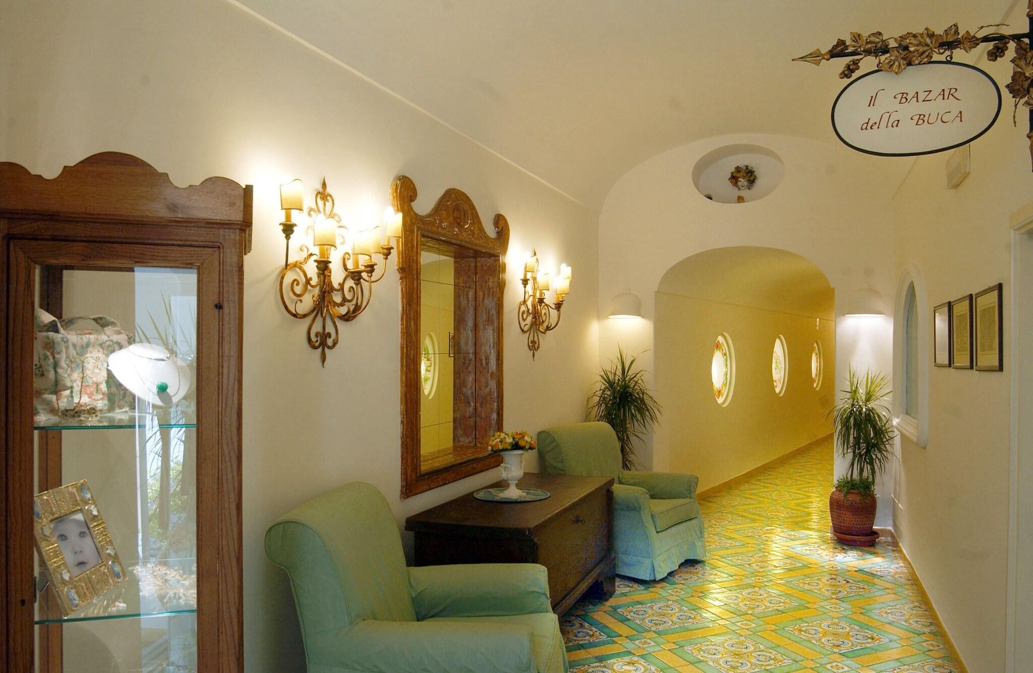 Vista Lobby Hotel Buca di Bacco