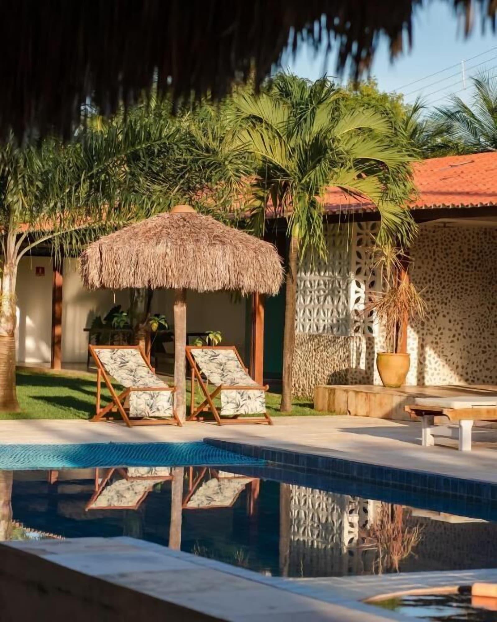 Vista Piscina Vila Aytana Carlore