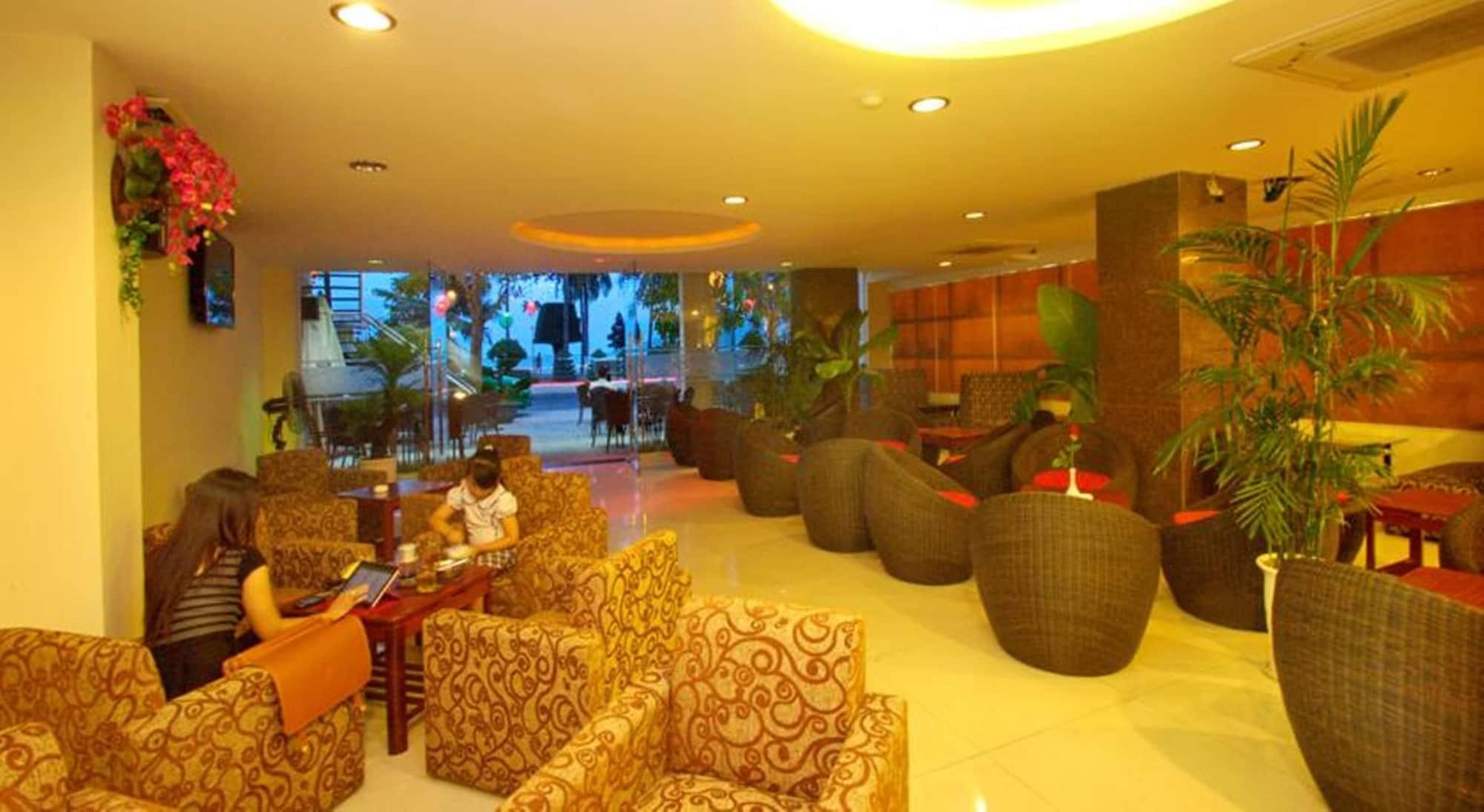 Restaurant Luxury Nha Trang Hotel