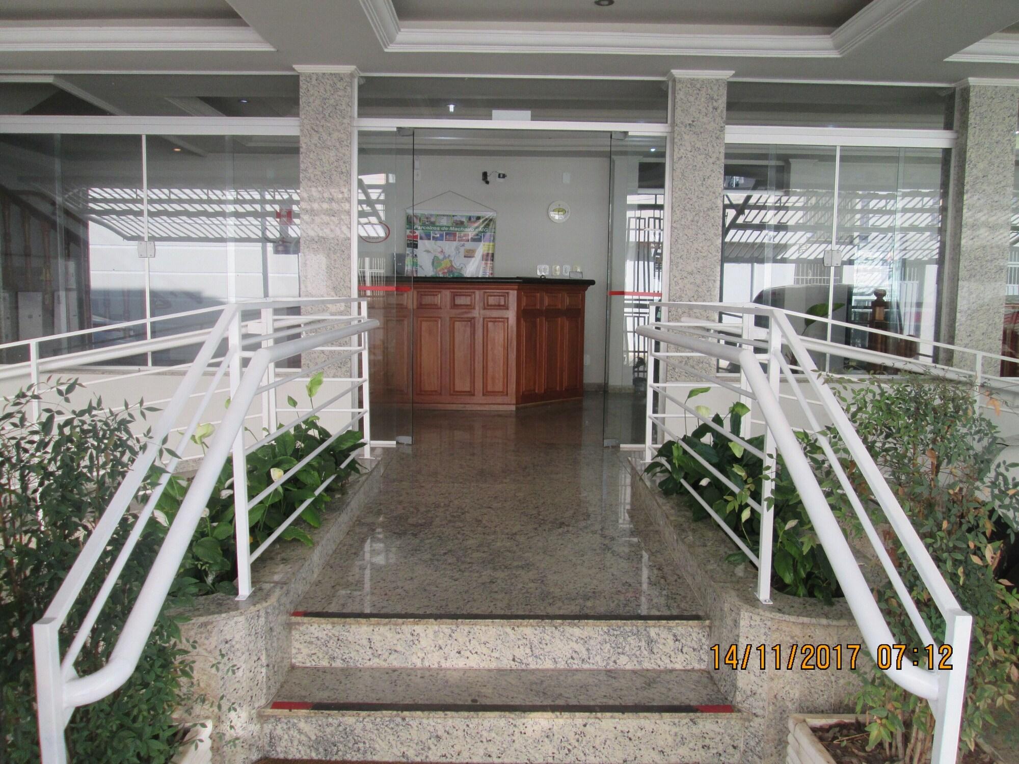 Vista Lobby JC Palace Hotel
