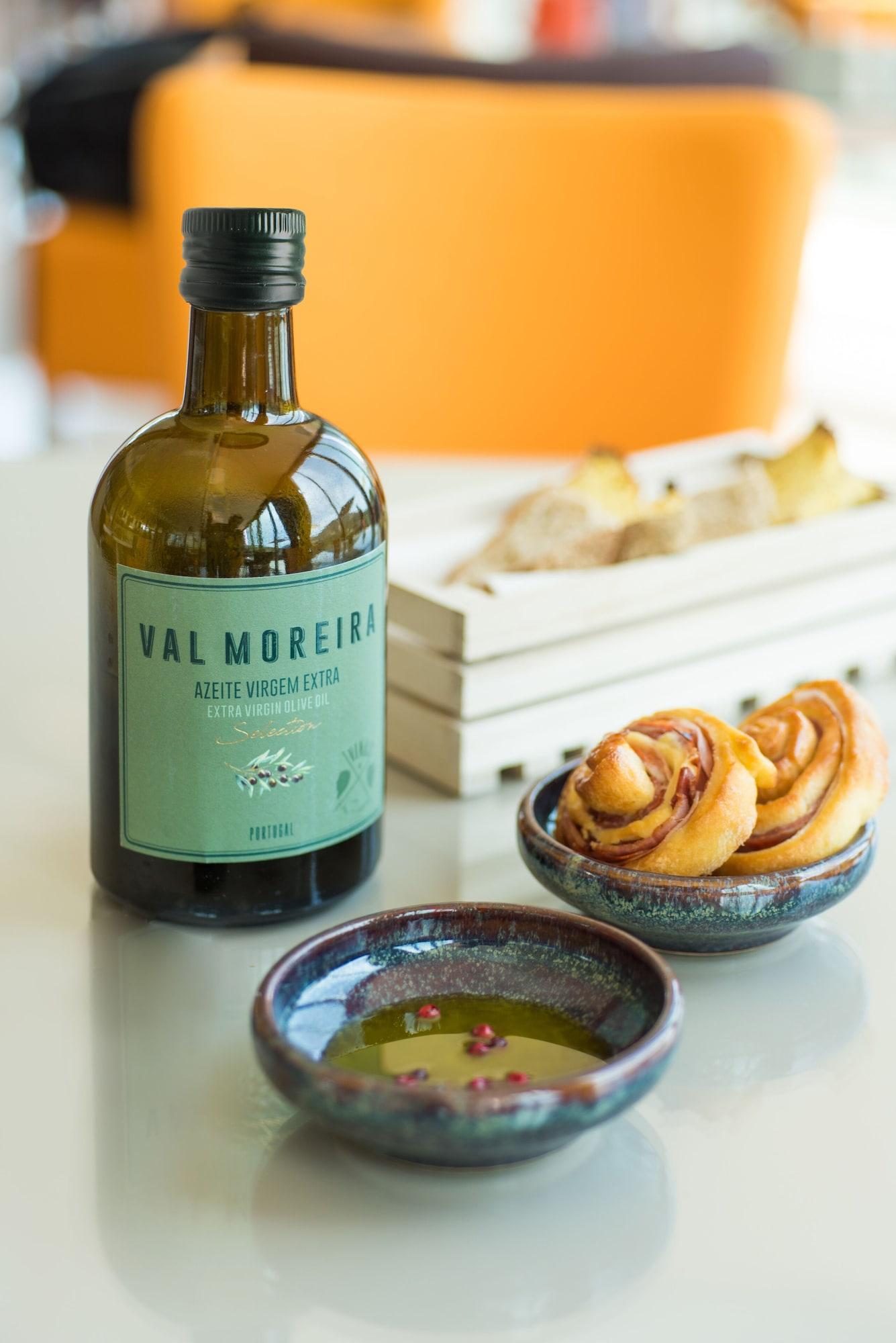 Bar/Salón Vila Gale Douro Vineyards Hotel