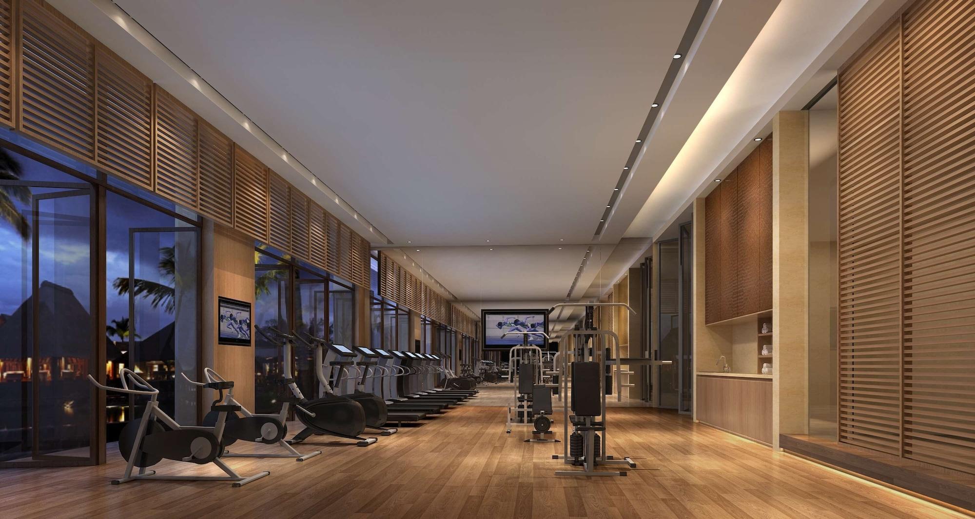 Gimnasio DoubleTree Resort by Hilton Hainan Chengmai