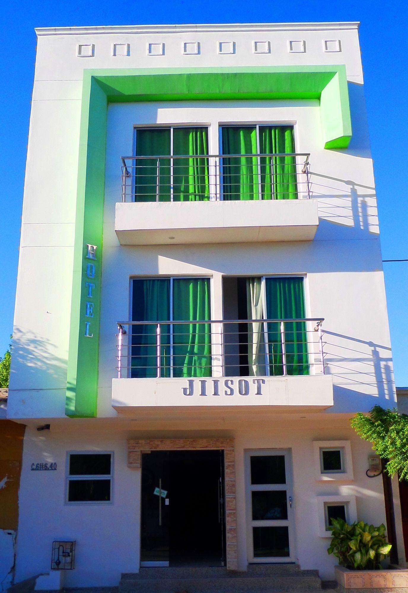 Varios Hotel Jiisot