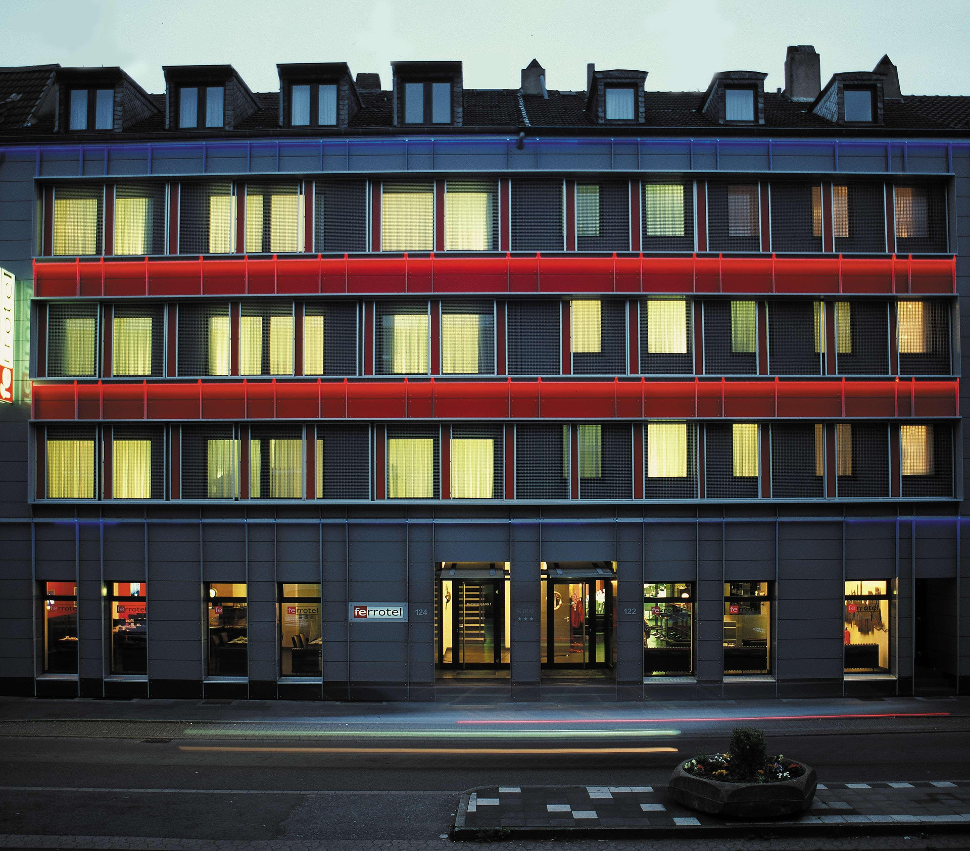 Vista Exterior Ferrotel Duisburg