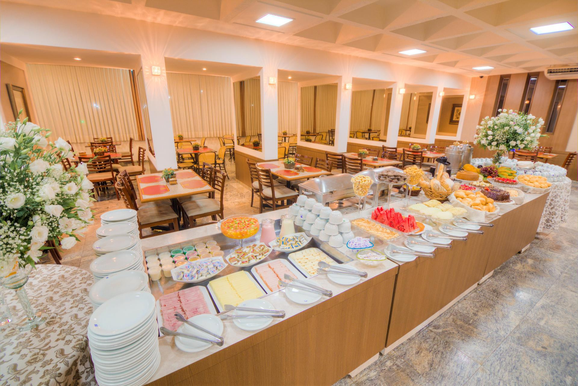 Restaurant Hotel Dan Inn Uberaba & Convenções by Nacional Inn