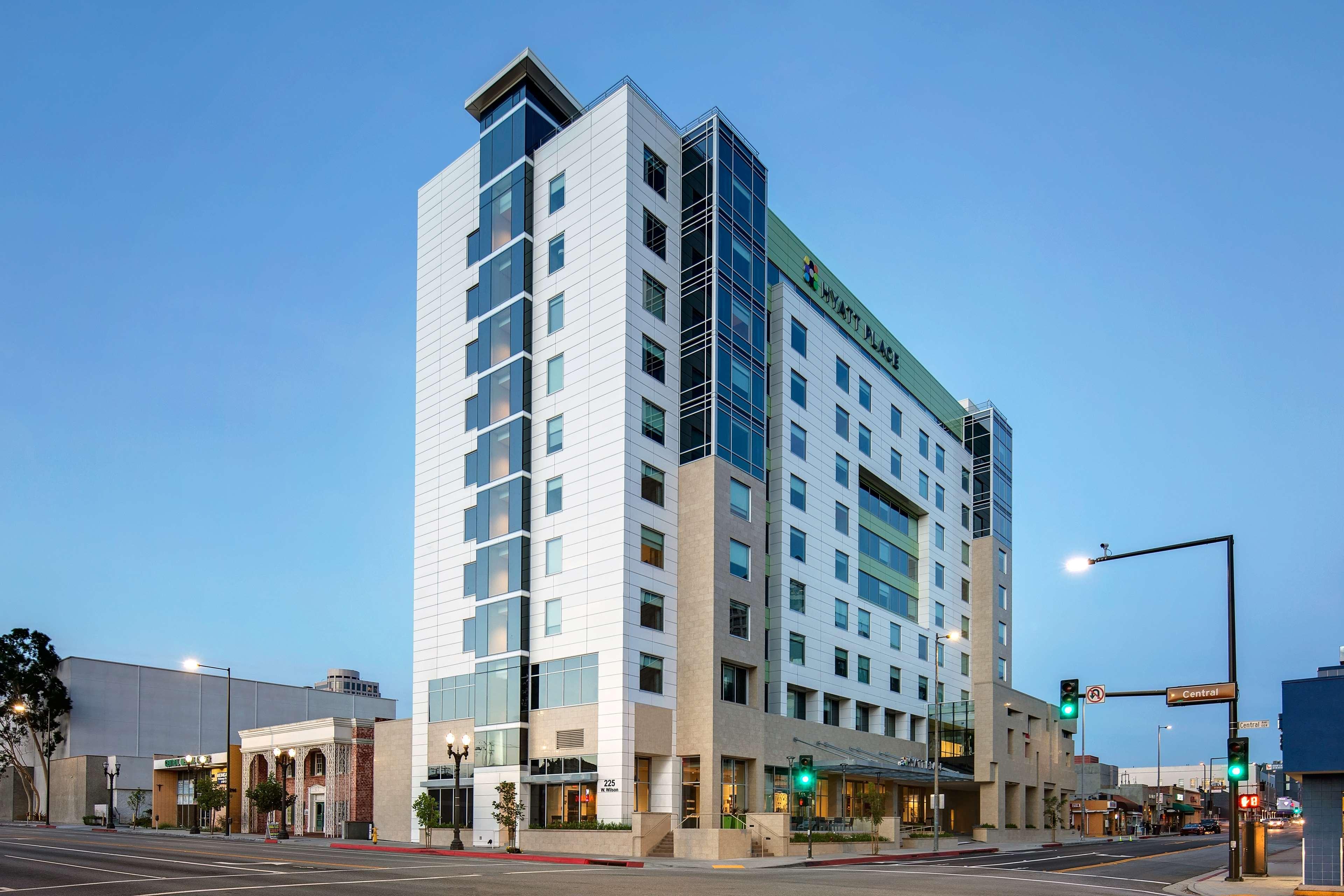 Vista Exterior Hyatt Place Glendale / Los Angeles