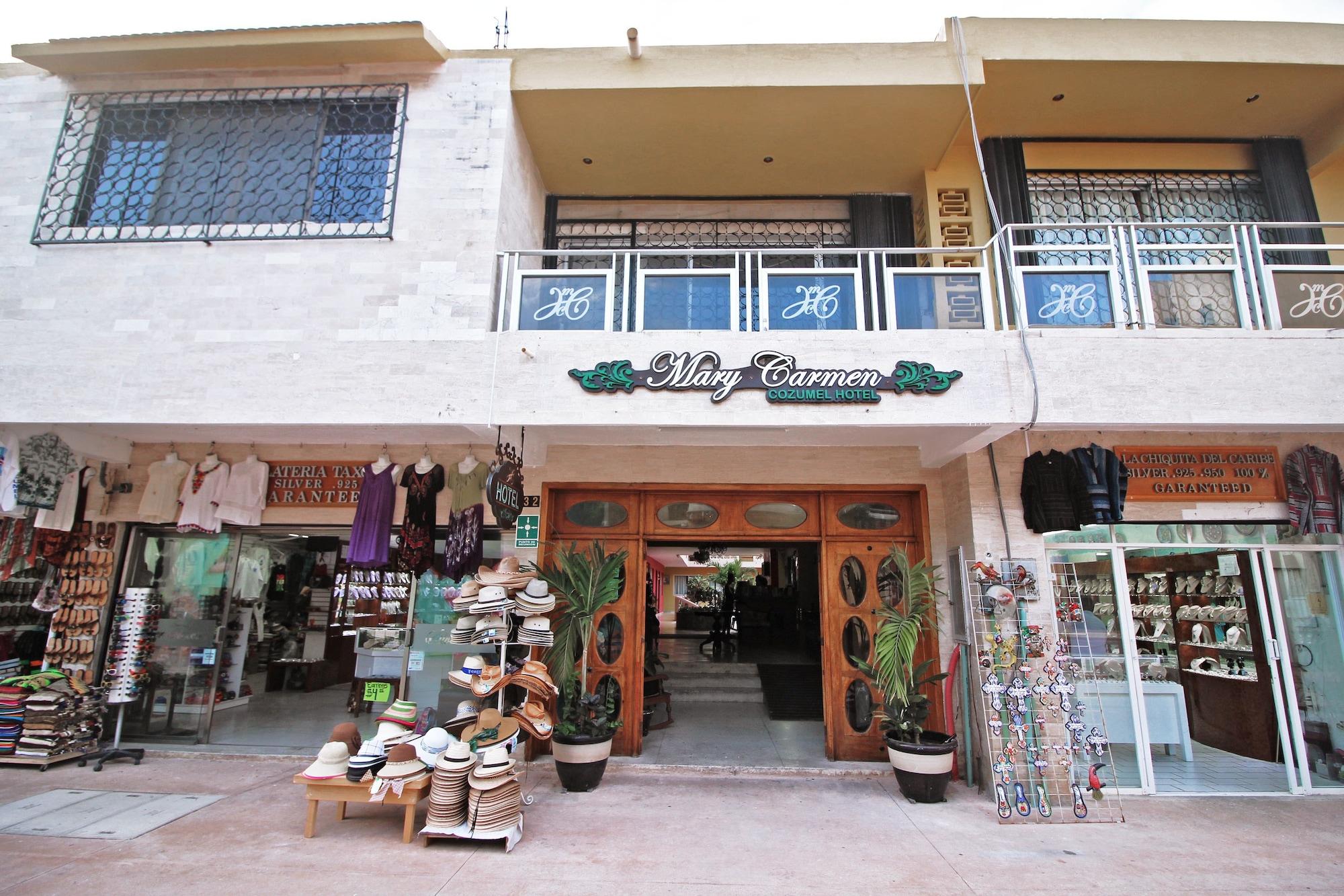 Vista Exterior Hotel Mary Carmen