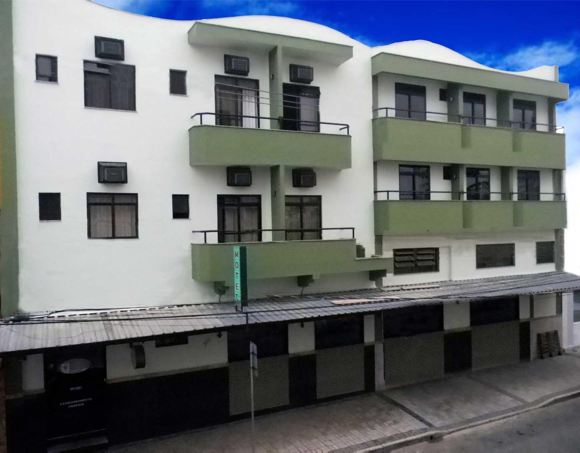 Varios Hotel Olivier