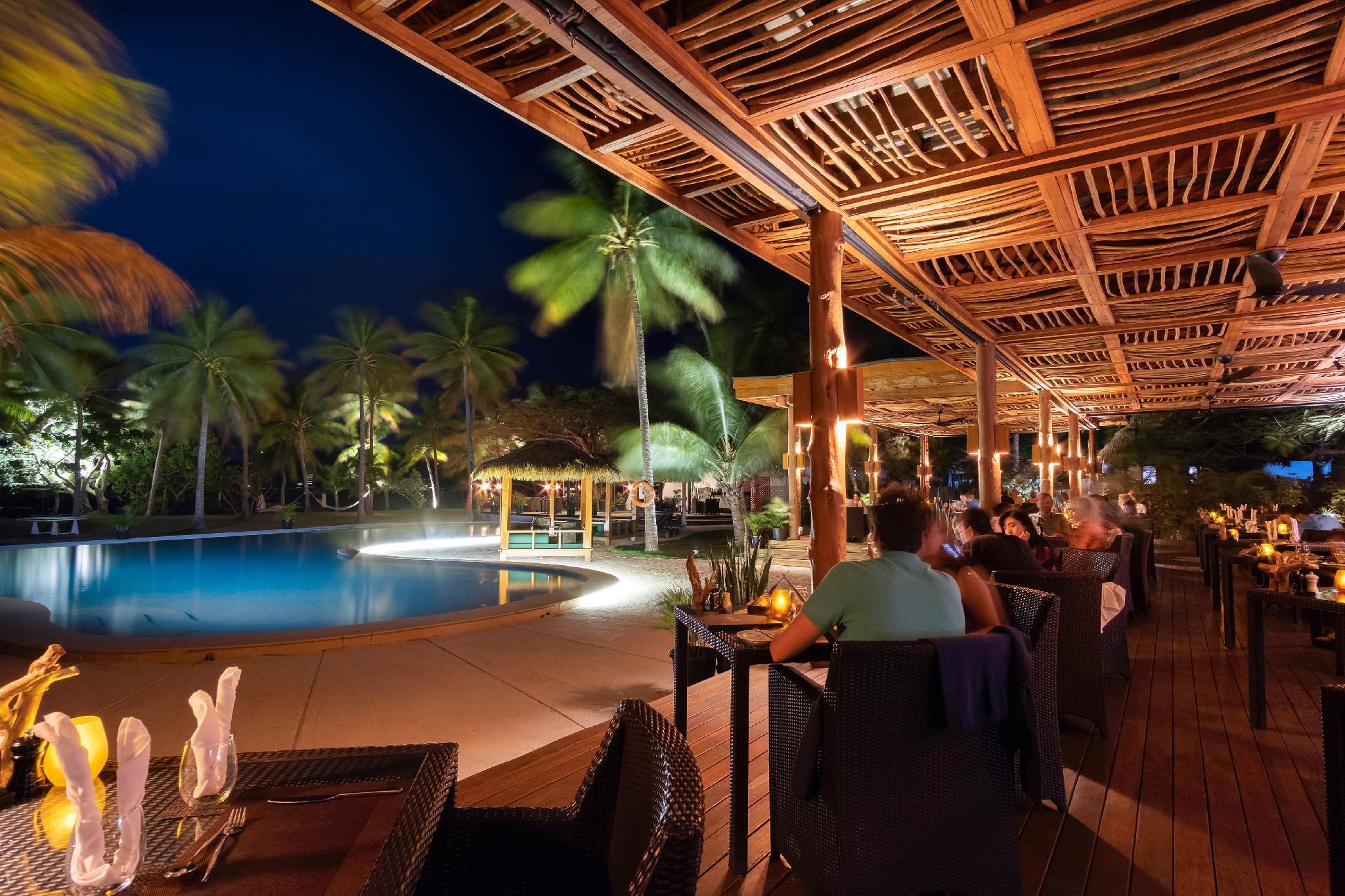 Restaurant Lomani Island Resort & Spa