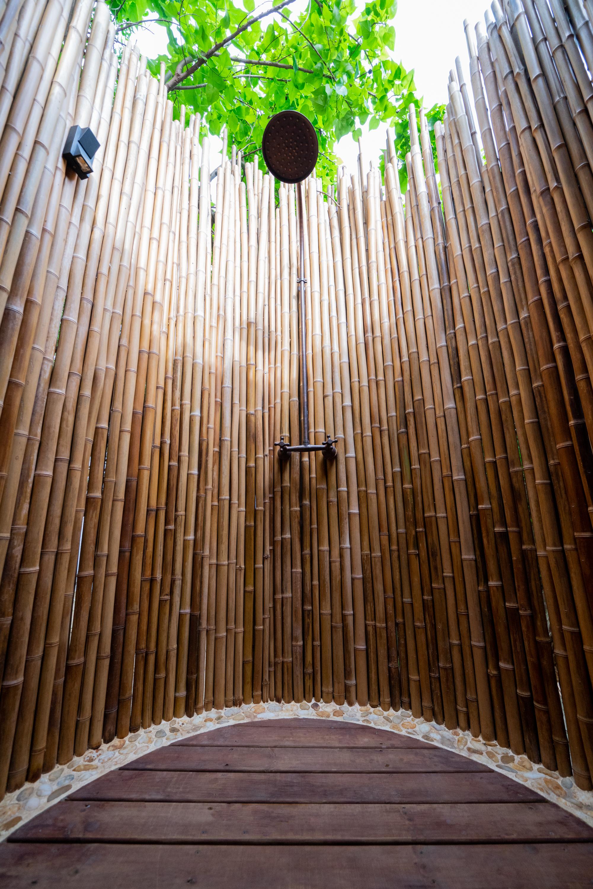 Baño Isla Corona