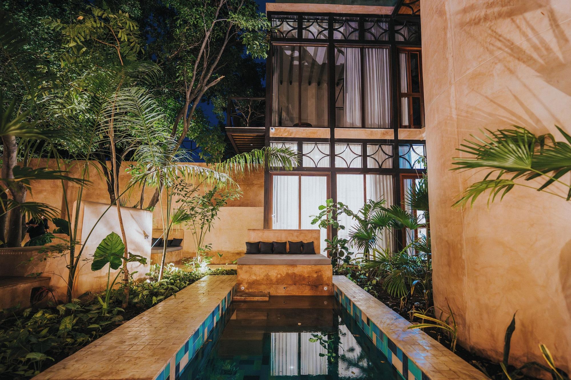 Vista Piscina CIGNO Mejorada Hotel Boutique