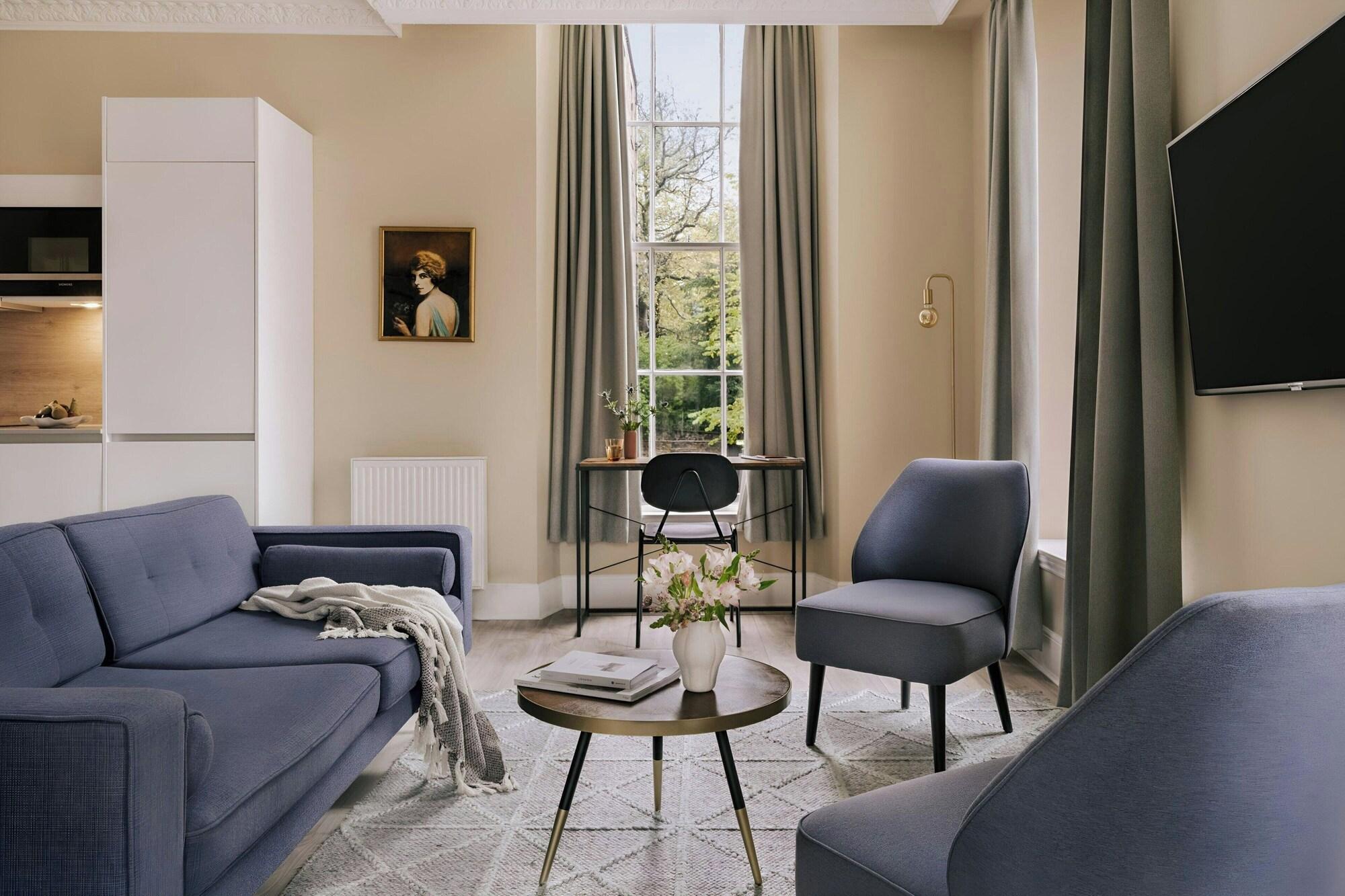 Equipamiento de Habitación Sonder Royal Garden Apartments New Town