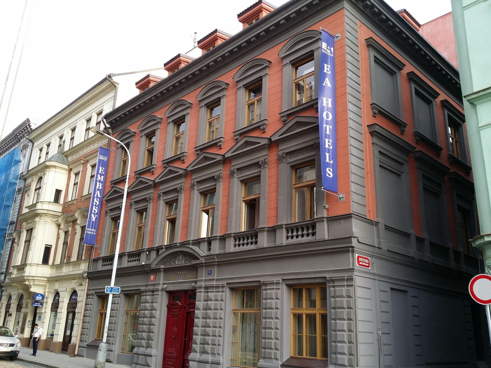 Vista Exterior EA Embassy Prague Hotel