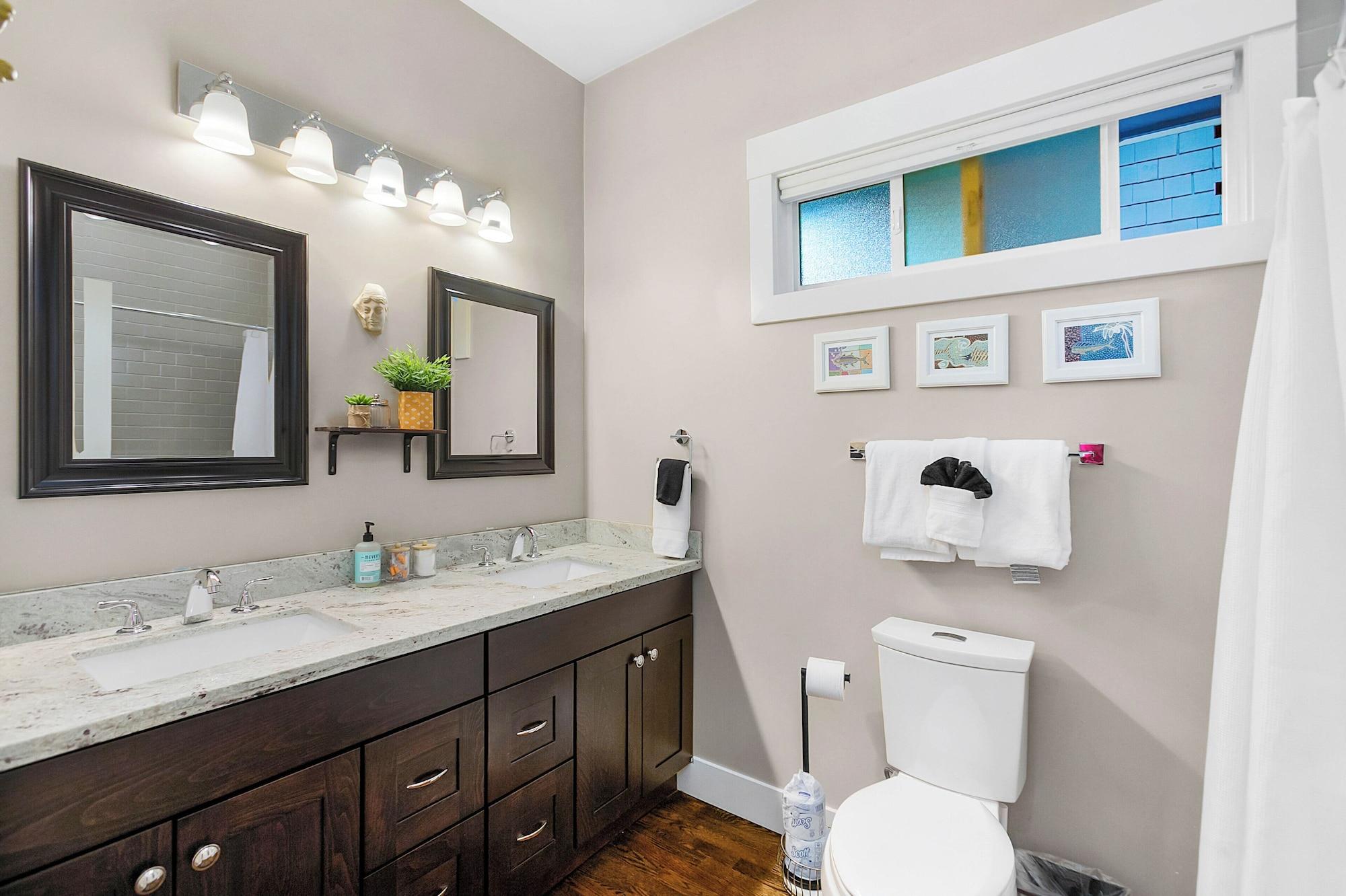 Baño Madrona Bliss A Modern Escape