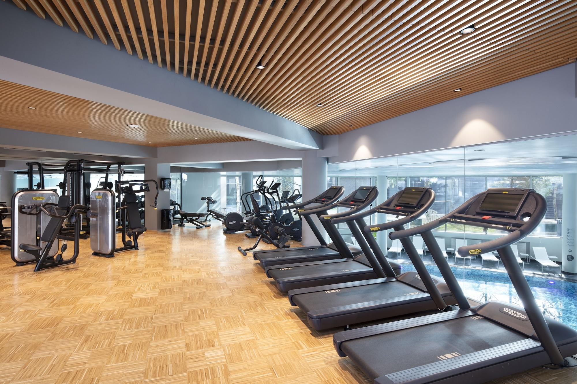 Gimnasio Crowne Plaza Bucharest by IHG