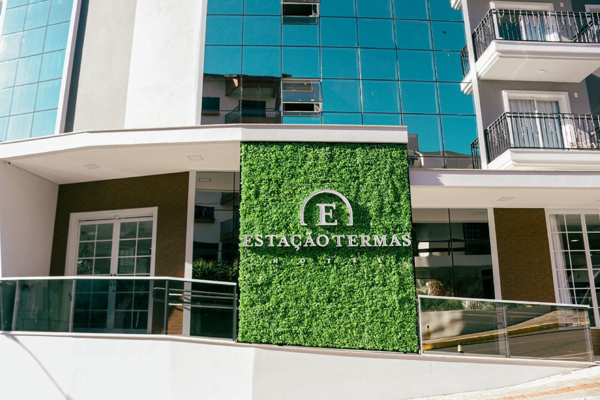 Vista Exterior Estação Termas Hotel