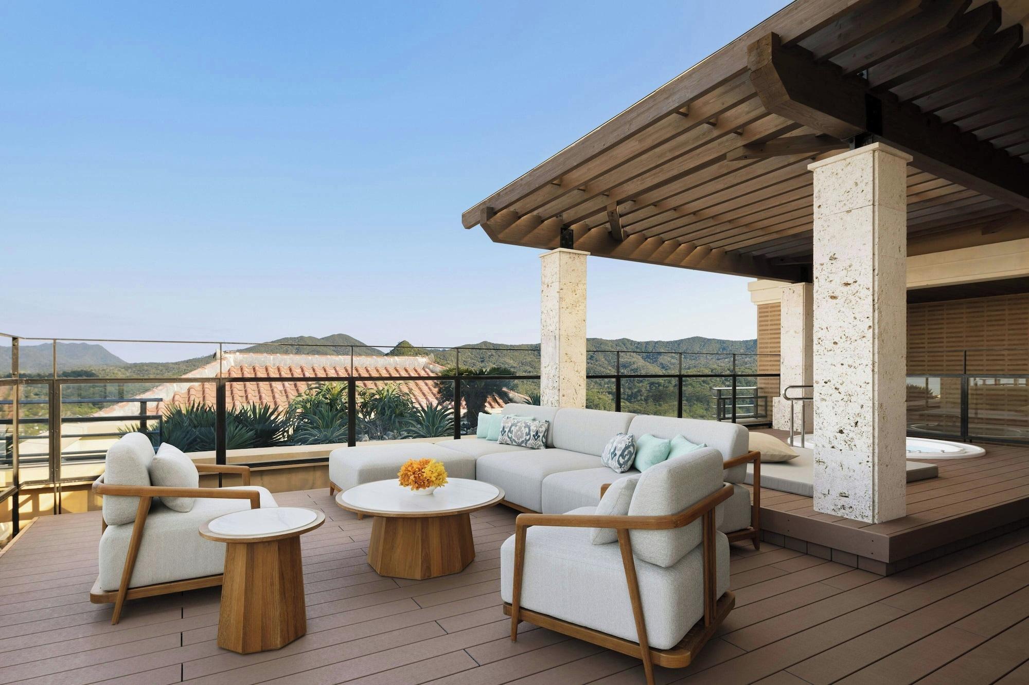 Habitación The Ritz-Carlton, Okinawa