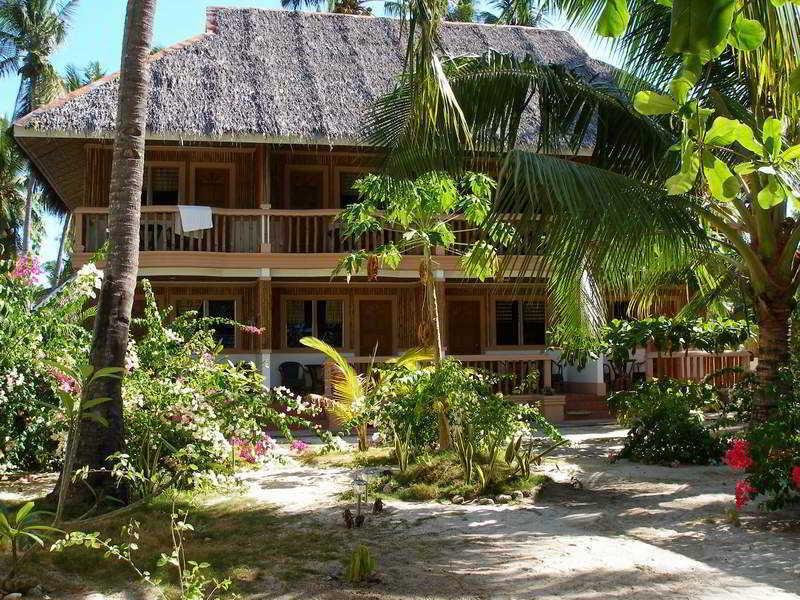 Vista Exterior Hippocampus Beach Resort