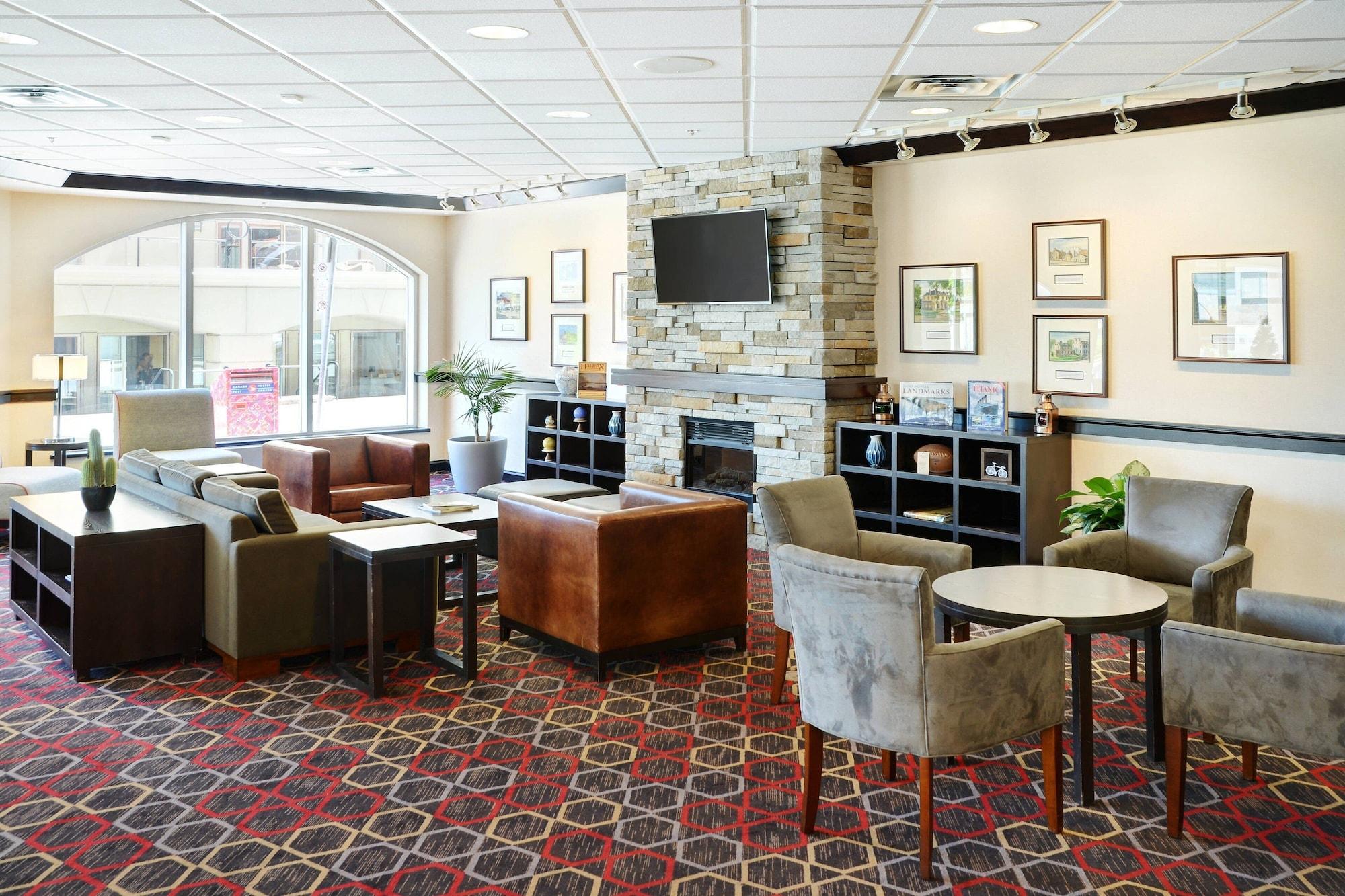 Vista Lobby Four Points by Sheraton Halifax