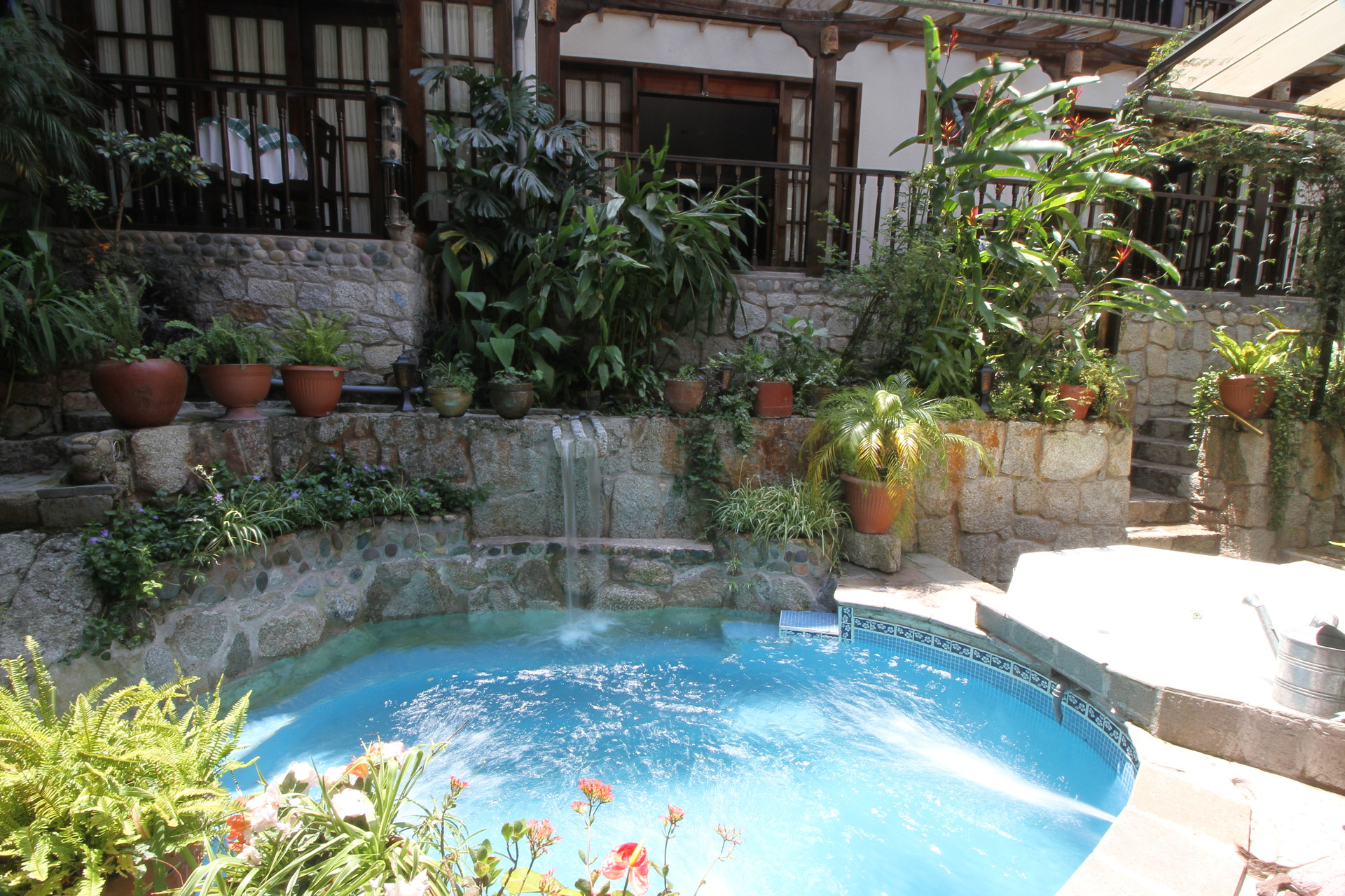 Vista Piscina Gringo Bill's Boutique Hotel