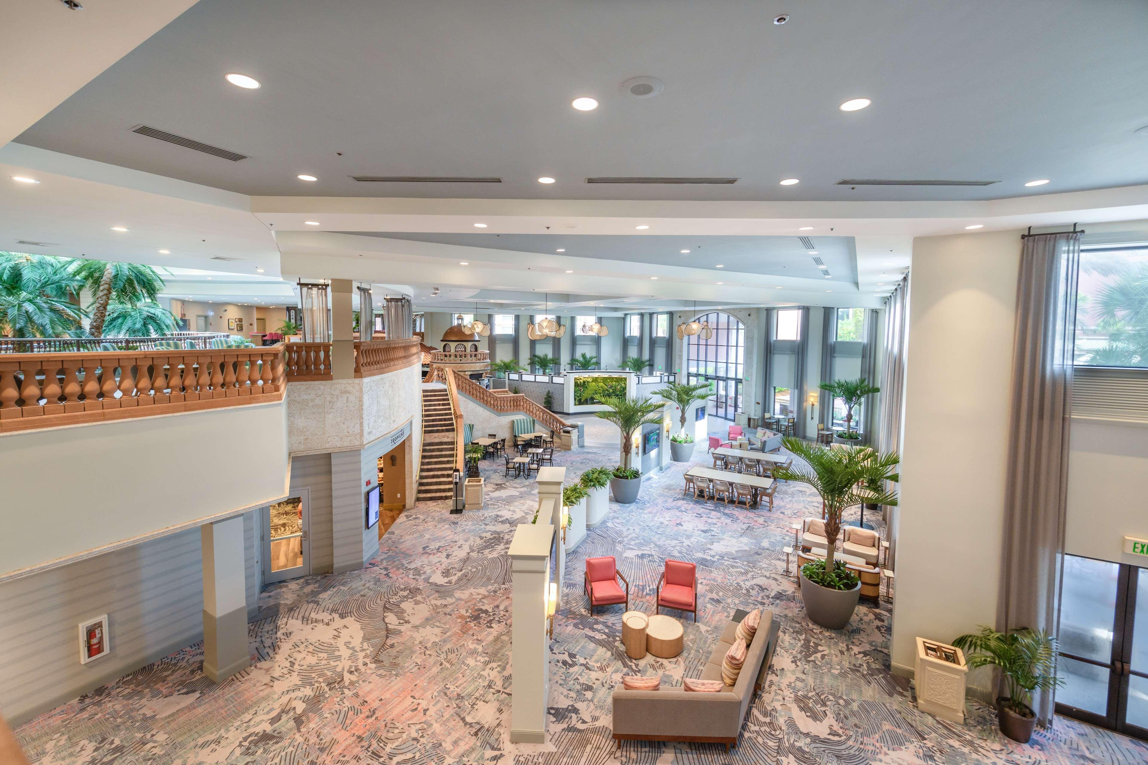 Vista Lobby Caribe Royale Orlando