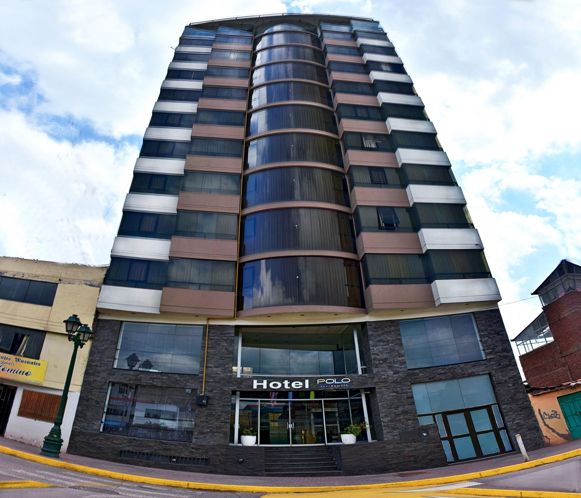 Vista Exterior Polo Cusco Suites