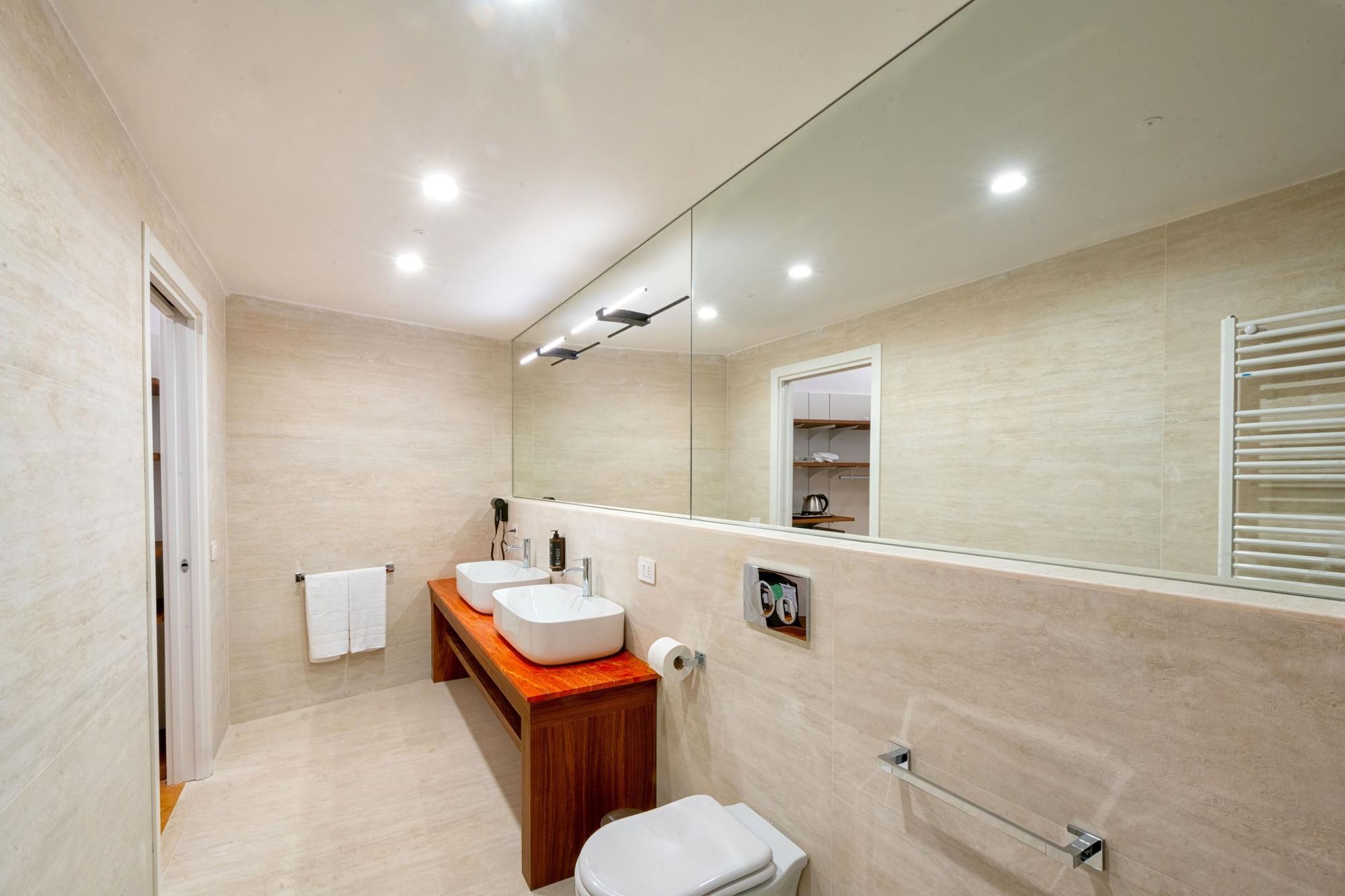 Equipamiento de Habitación AGH - Capranica