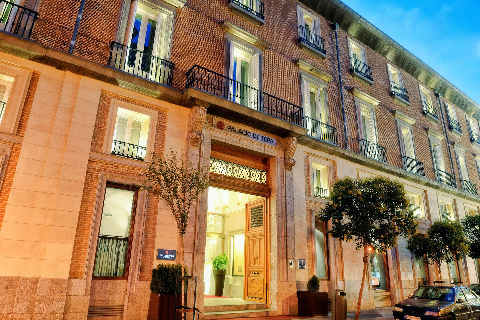 Vista Exterior NH Collection Palacio de Tepa