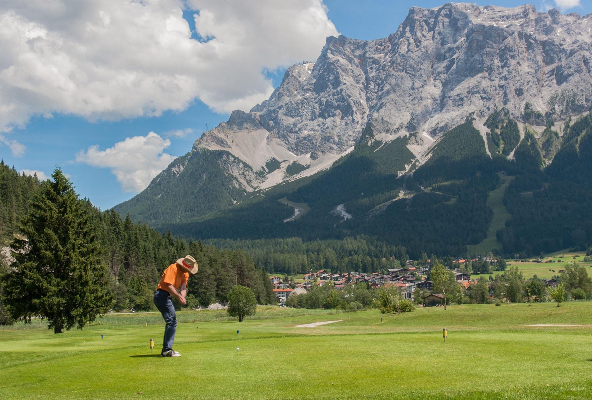 Campo de Golf Hotel Post Lermoos