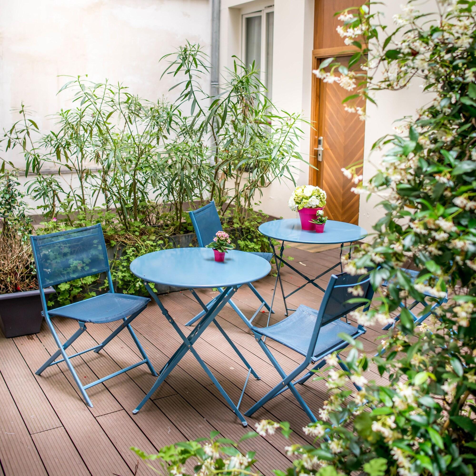 Varios Art Hotel Eiffel