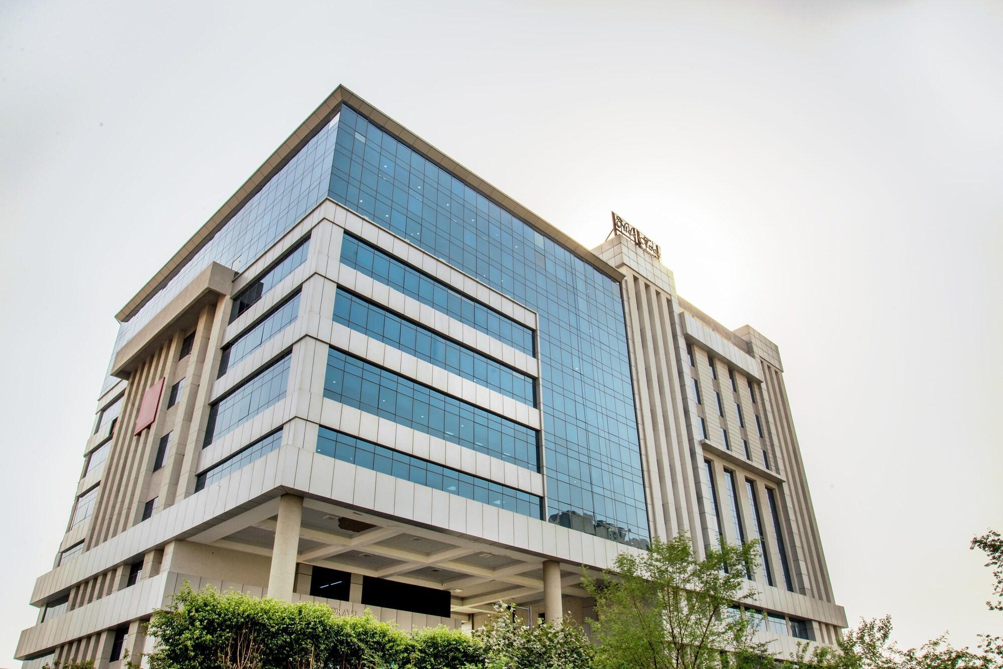 Vista Exterior Hide Away Suites