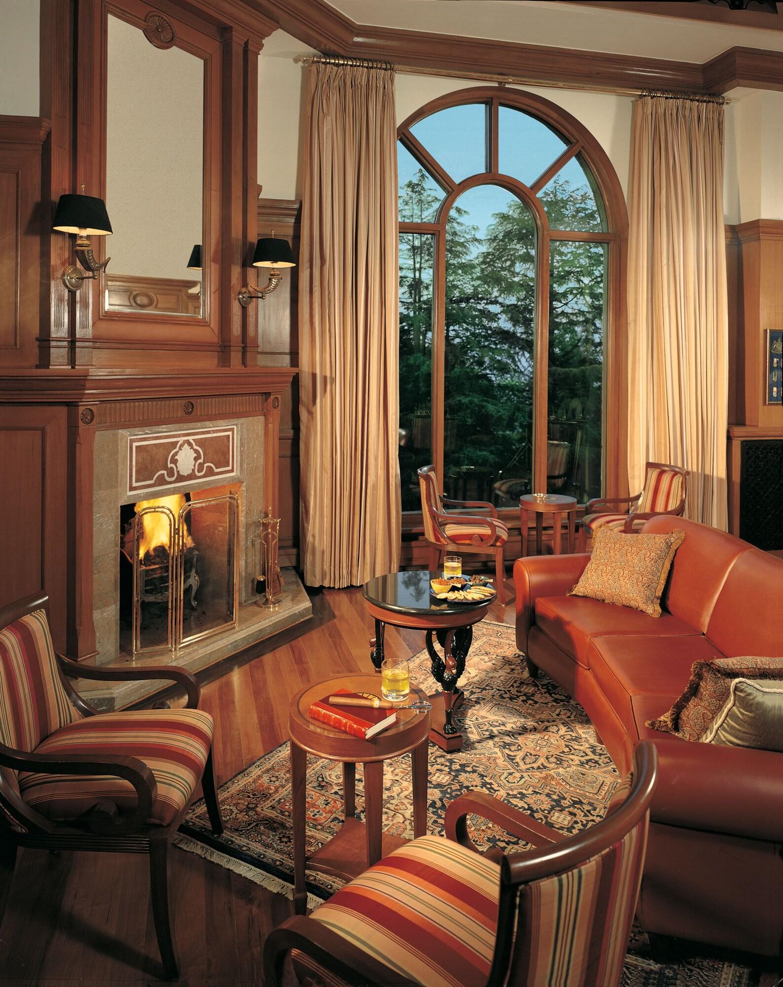 Vista Lobby EIH Limited-Wildflower Hall