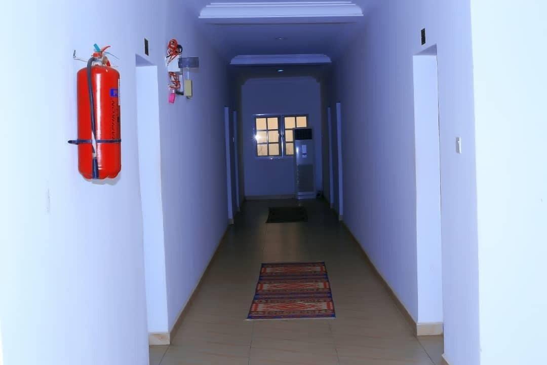 Equipamiento de Habitación Jorany Hotel Resort Ikom