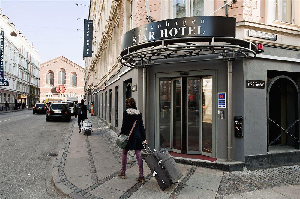 Vista da fachada Copenhagen Star Hotel