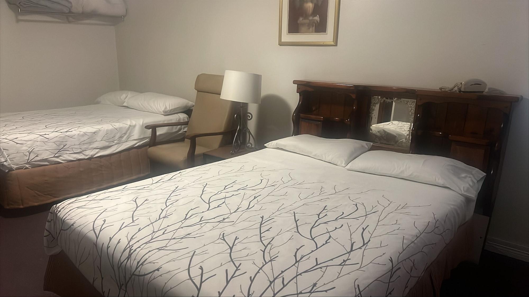 Varios Economy Inn