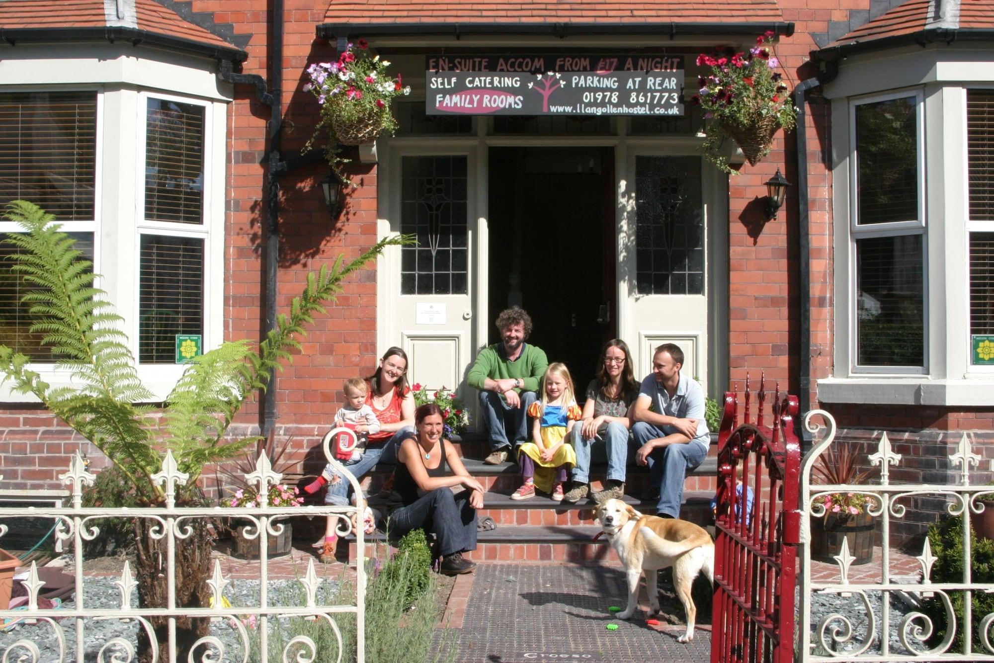 Vista Exterior Llangollen Hostel