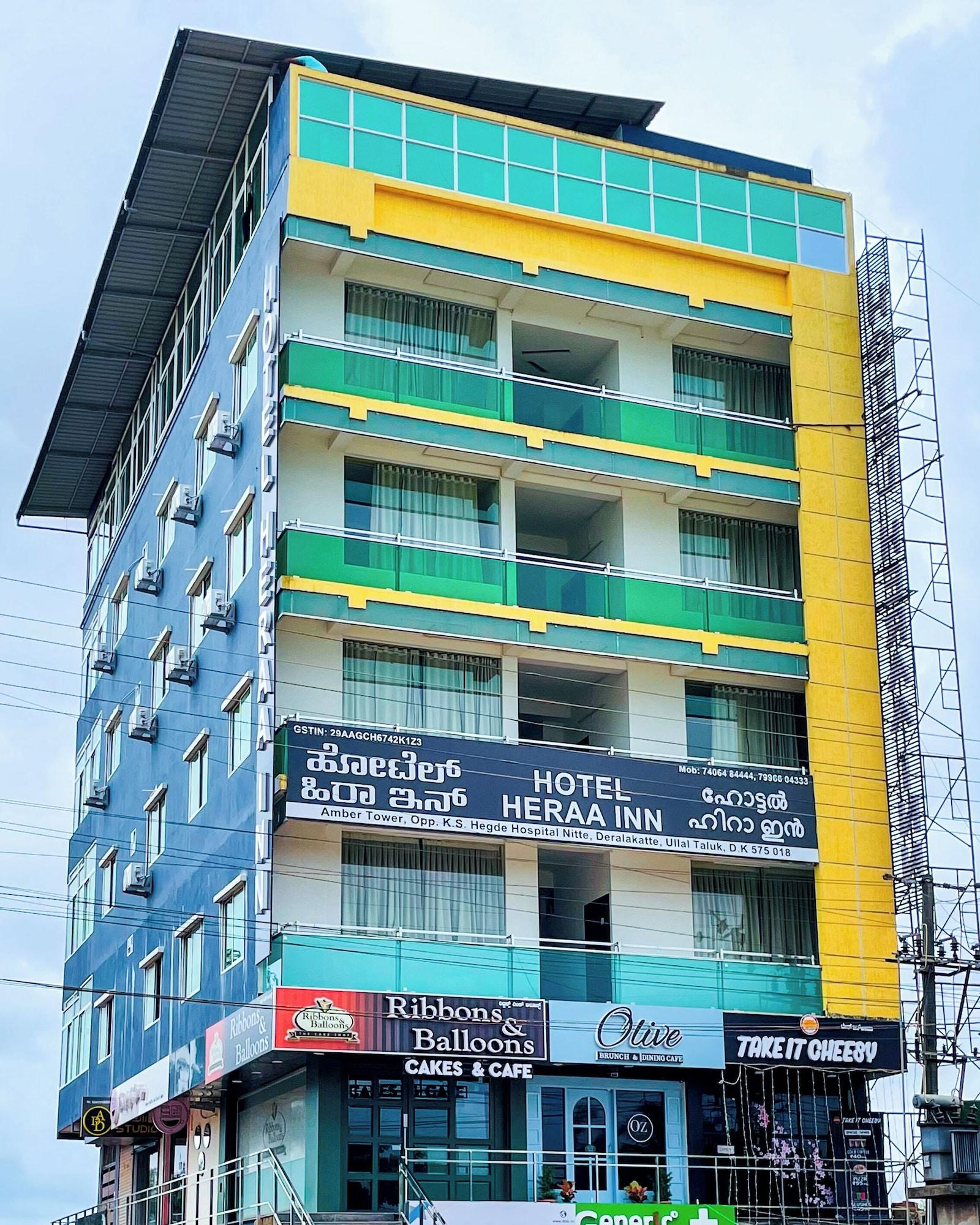 Varios HOTEL HERAA INN