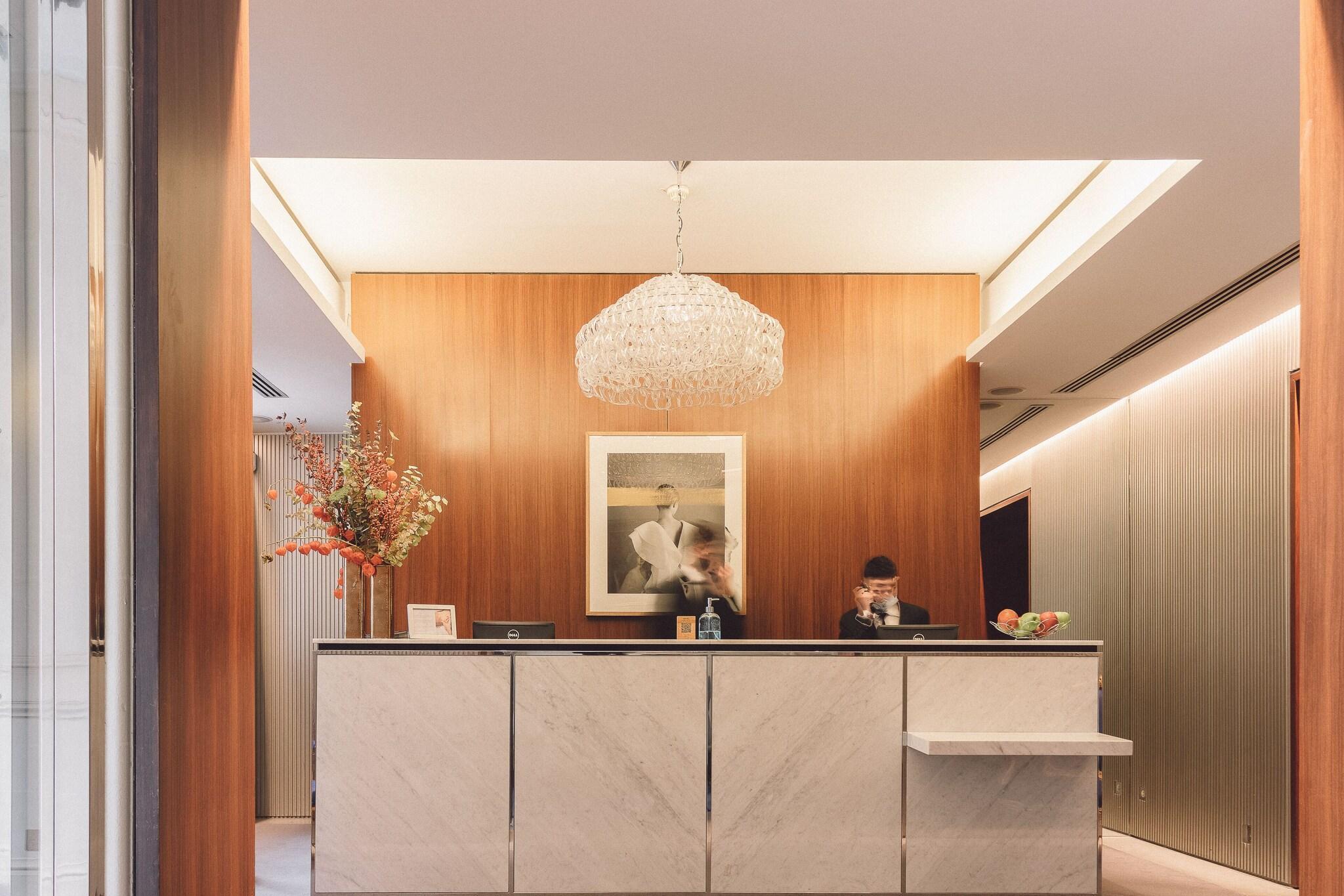 Vista Lobby Hotel de Sers Champs Elysees