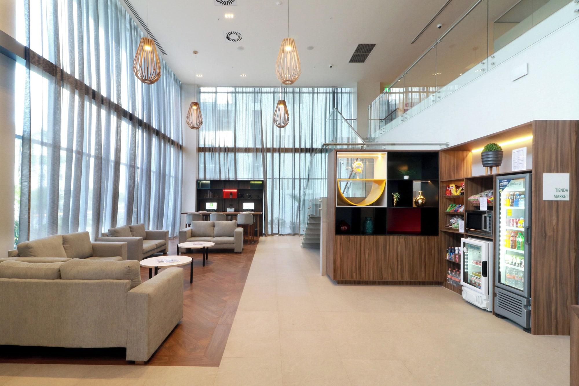Vista Exterior Holiday Inn Hotel & Suites Monterrey Apodaca Zona Airport by IHG