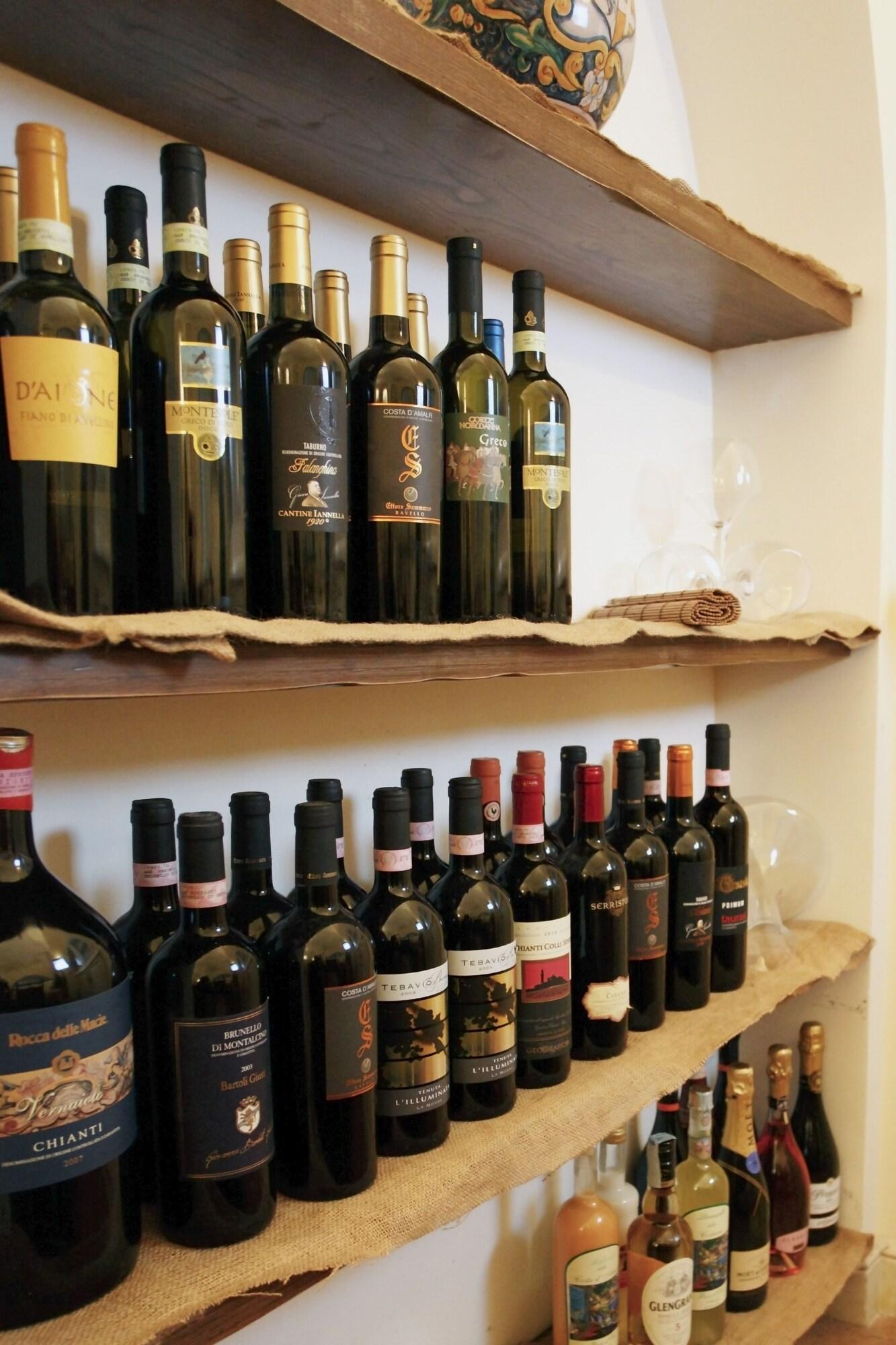 Vista Lobby Villa Alba d' Oro - Historic Luxury Villa