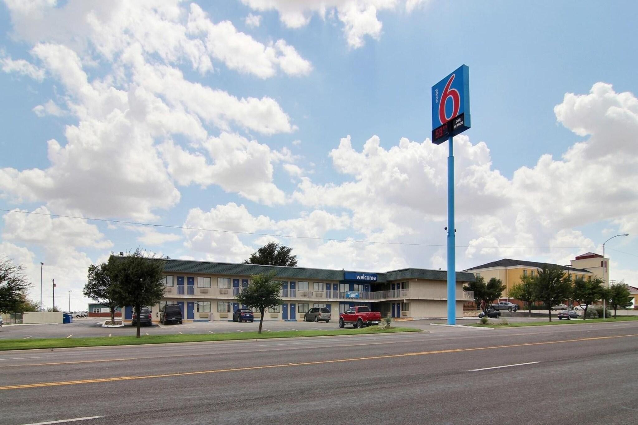 Vista Exterior Motel 6 Fort Stockton, TX