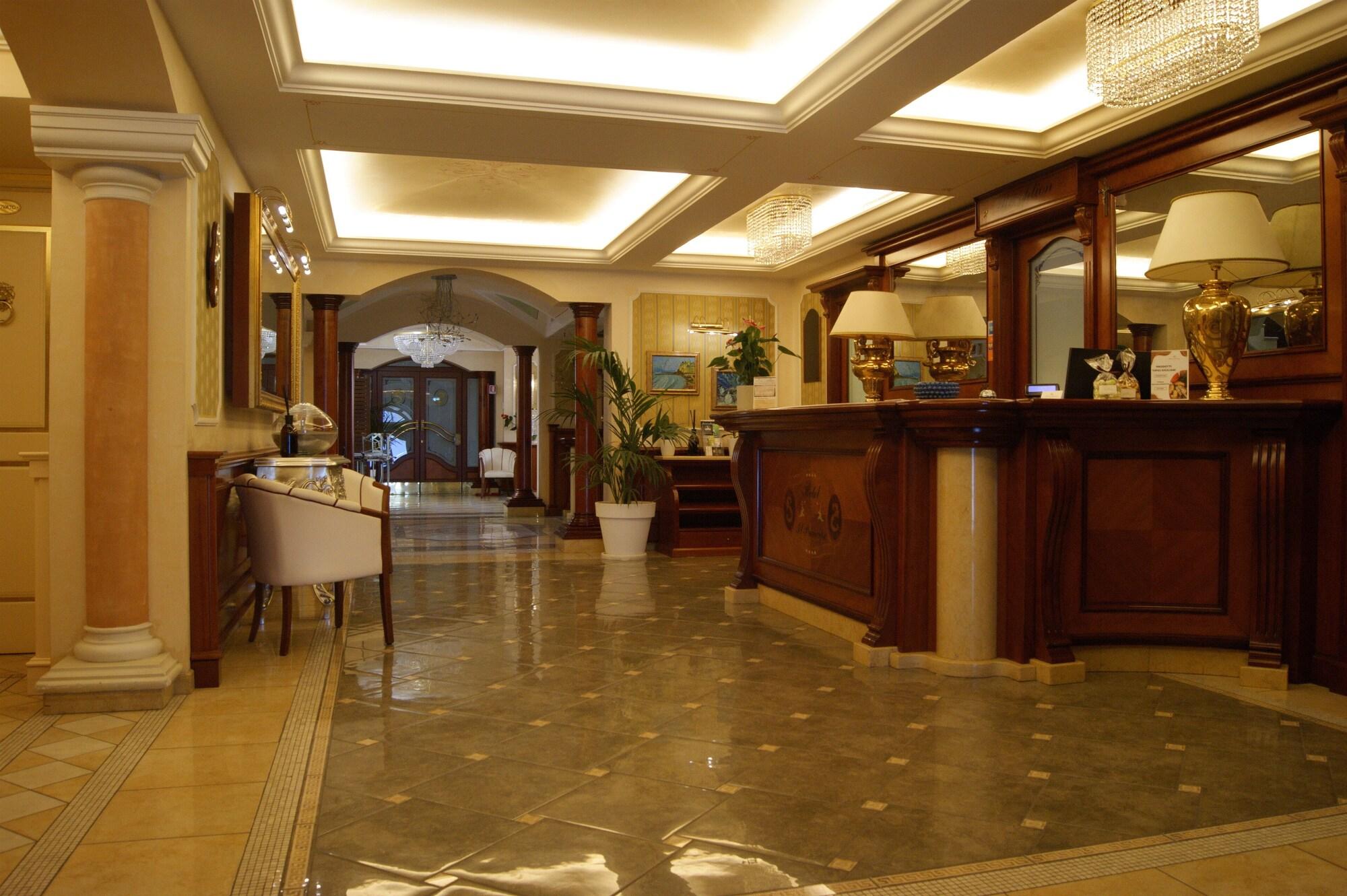 Vista Lobby Hotel Il Principe