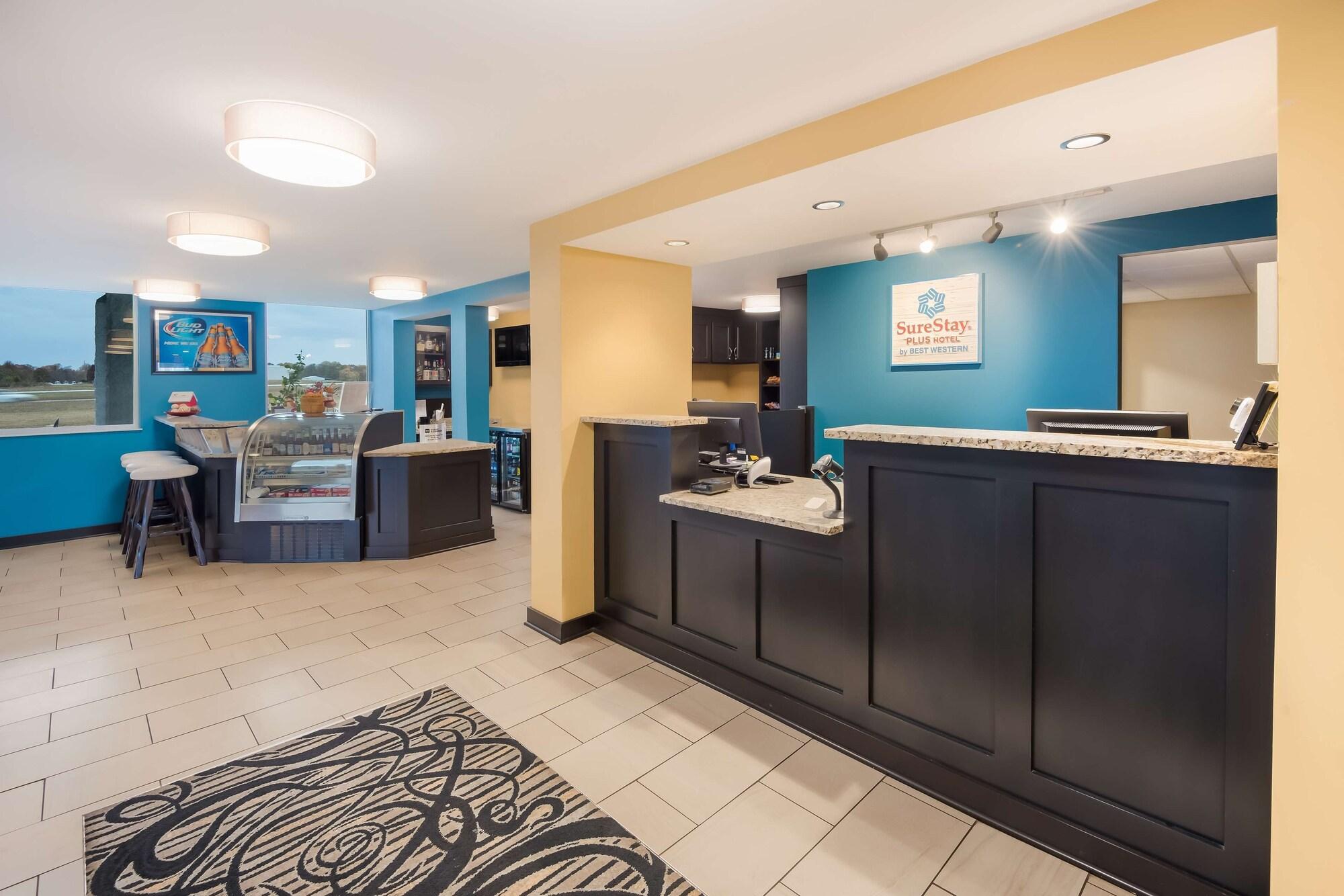 Vista Lobby SureStay Plus Hotel by Best Western Jasper